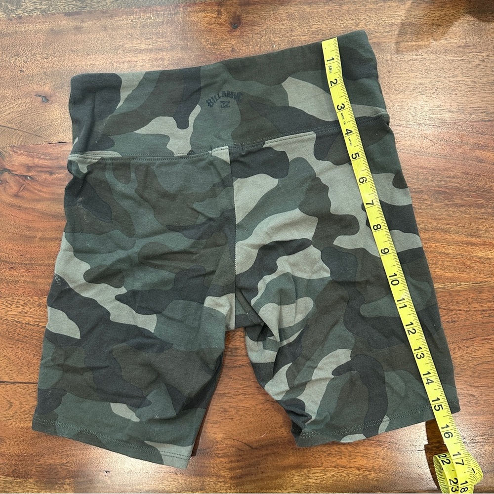 O'Neill camo bike shorts - Picture 3 of 4